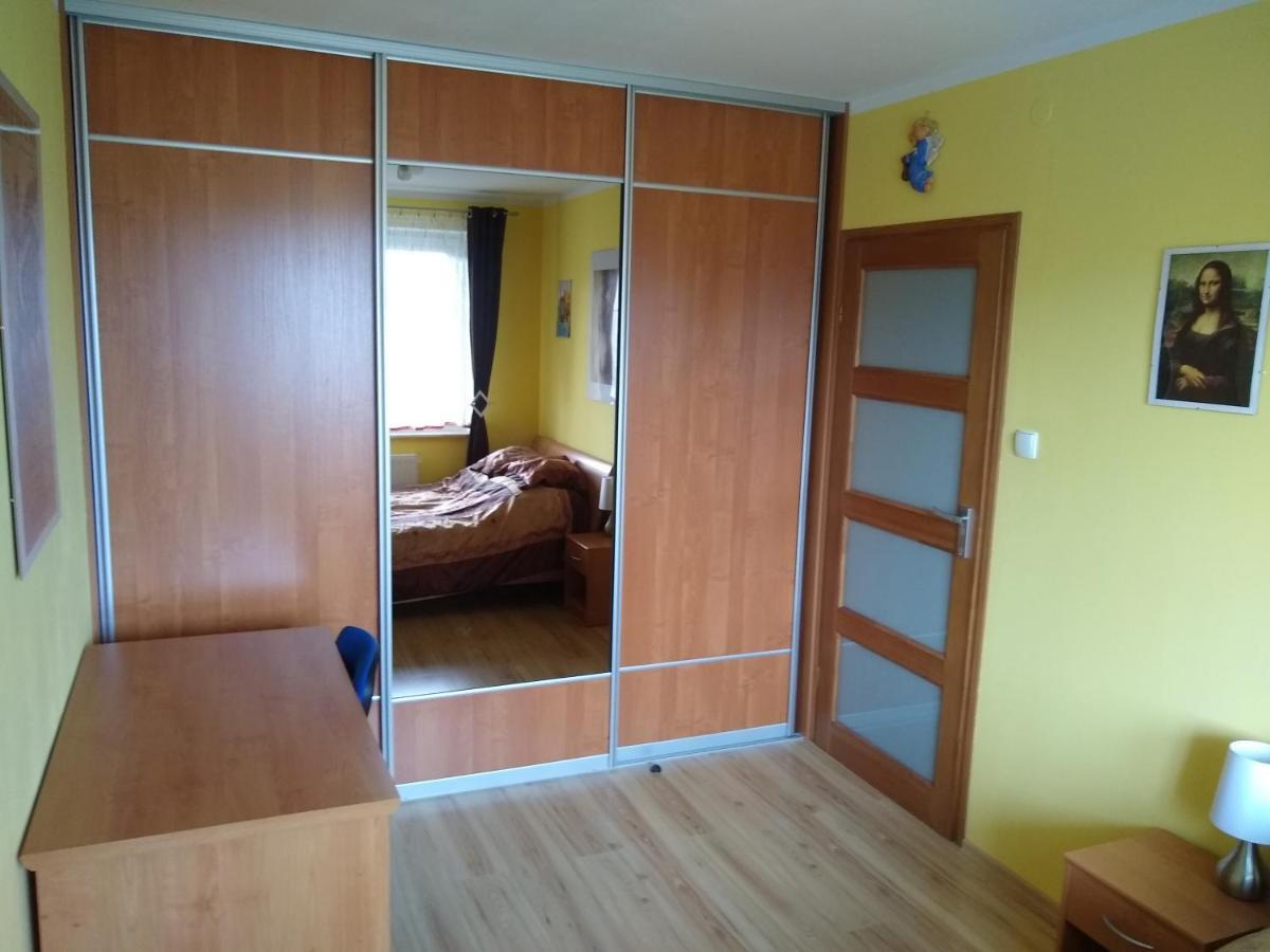 Green Apartment Z Bezplatnym Parkingiem Olsztyn  Exterior photo